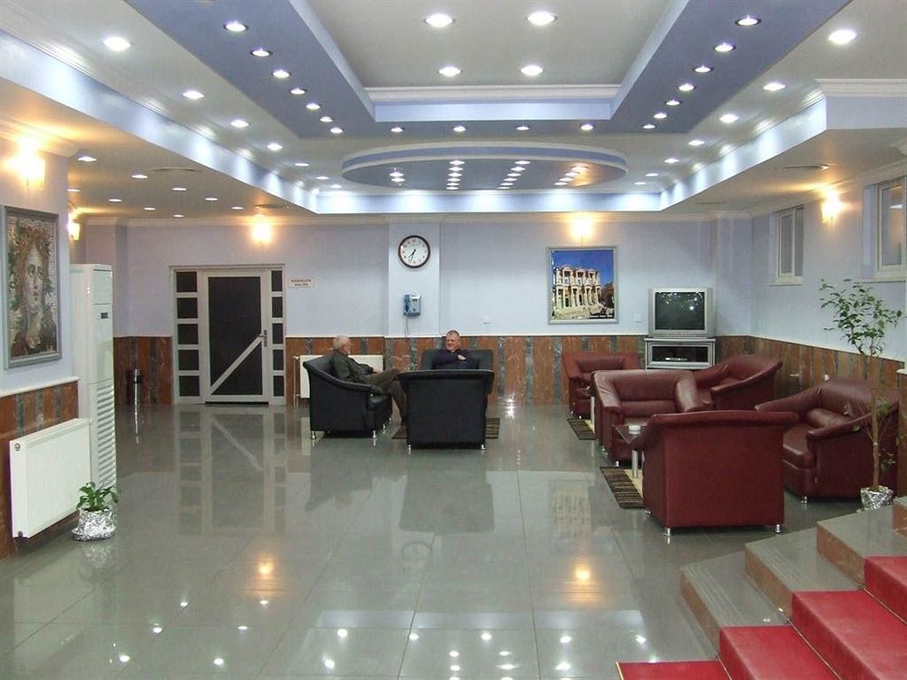 Metropolis Hotel Torbalı Exterior foto