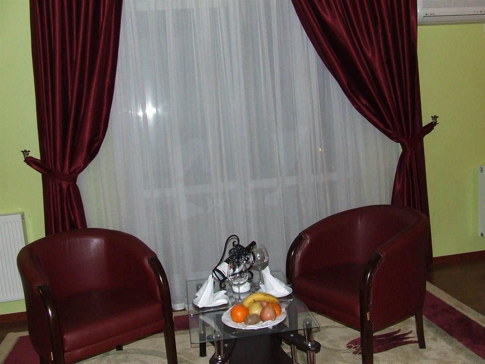 Metropolis Hotel Torbalı Exterior foto